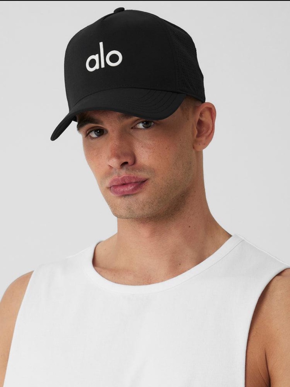 Alo Yoga Performance District Trucker Hat Black White One Size A0431U Unisex